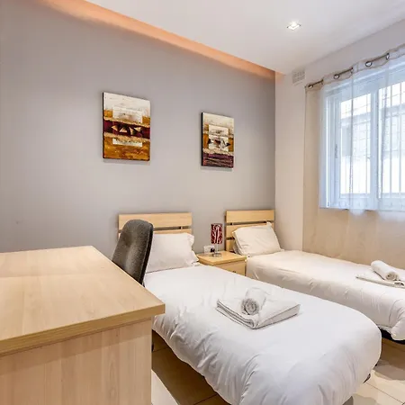 Lovely, Spacious 2br In The Centre Of By 360 Estates Апартаменты Слима