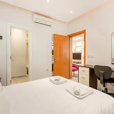 Lovely, Spacious 2br In The Centre Of By 360 Estates Слима