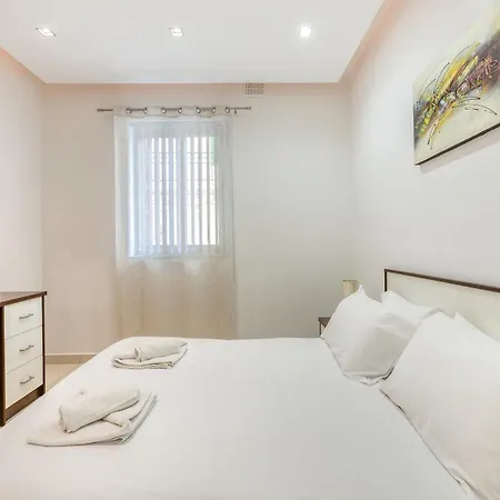 Apartamento Lovely, Spacious 2br In The Centre Of By 360 Estates *