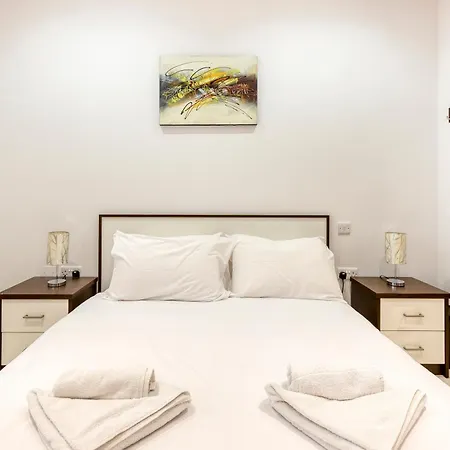Lovely, Spacious 2br In The Centre Of By 360 Estates Апартаменты Слима