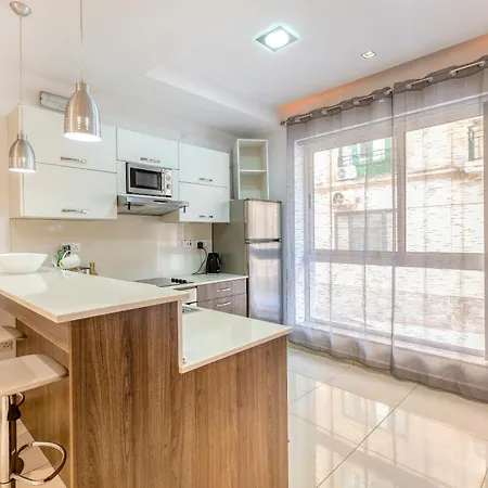 Lovely, Spacious 2br In The Centre Of By 360 Estates *